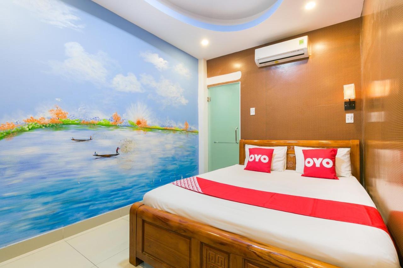 Oyo 701 Avatar 6 Hotel Thành Pho Ho Chí Minh Esterno foto